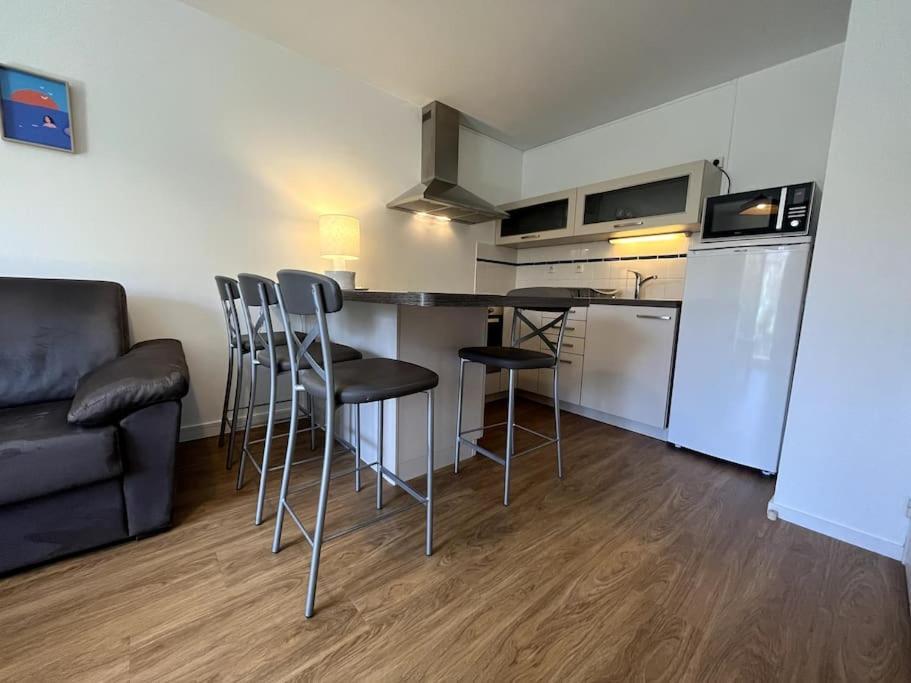 Appartement Hyper Centre 콩카르노 외부 사진