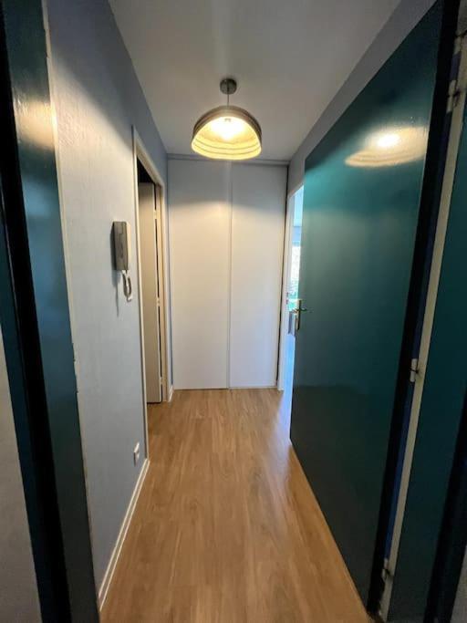 Appartement Hyper Centre 콩카르노 외부 사진